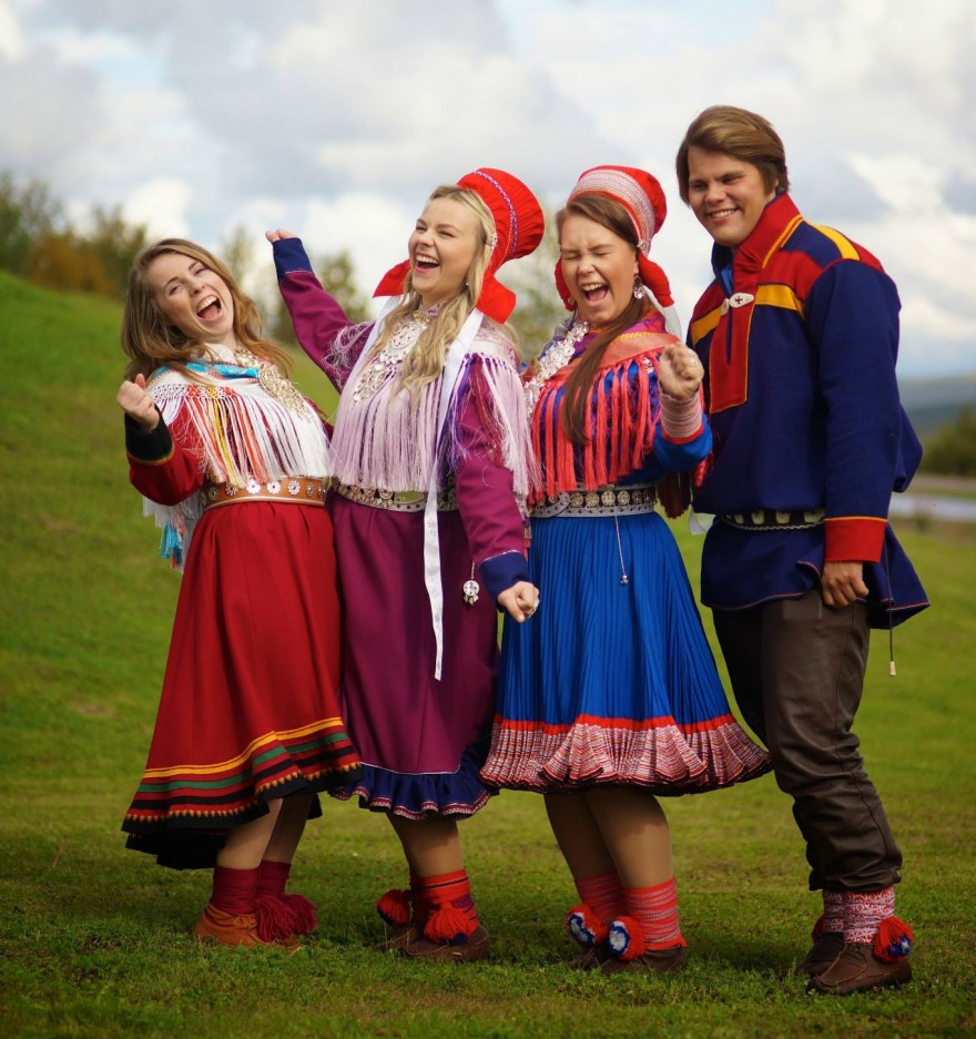 Samiske veivisere De 4 samiske veiviserne for 2014 til 2015.