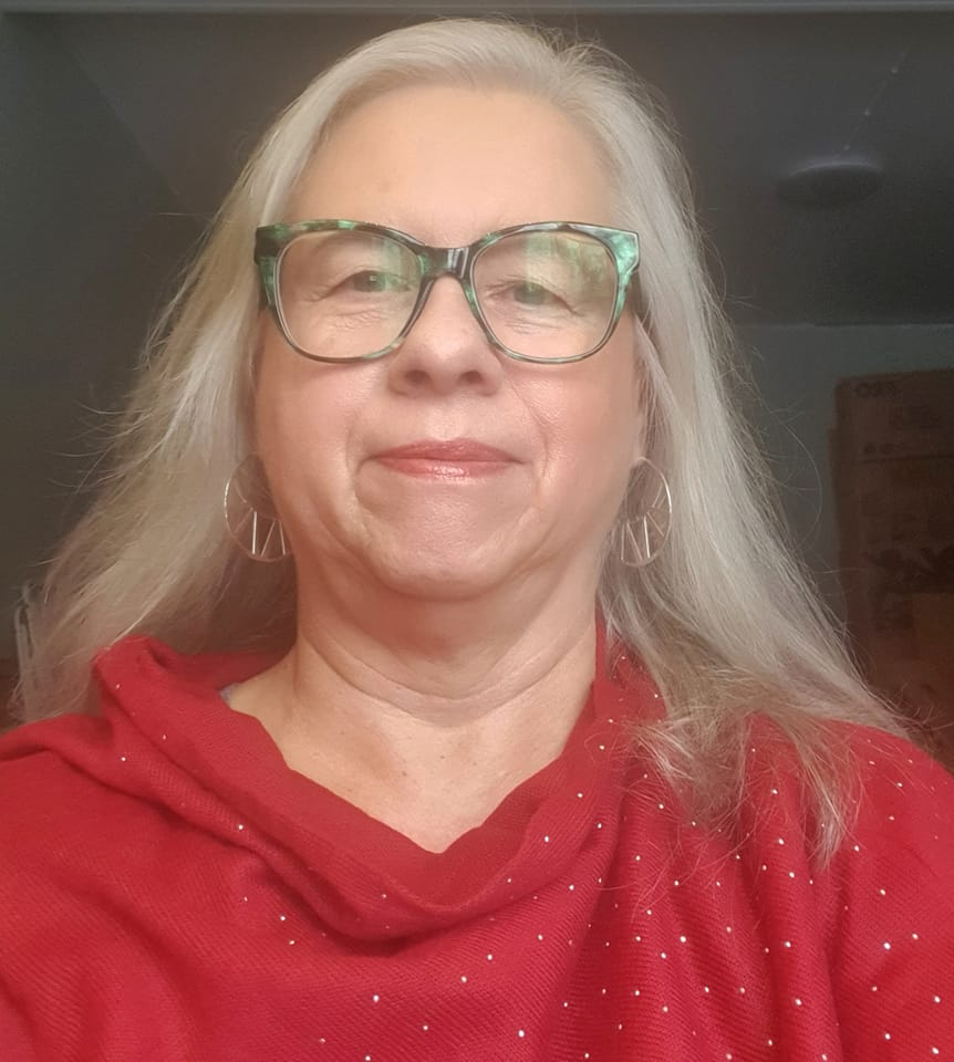 Professor Anne Lindblom Nisu mas lea rukses bivttas nalde, čurges vuovttat ja čalbmeláset.