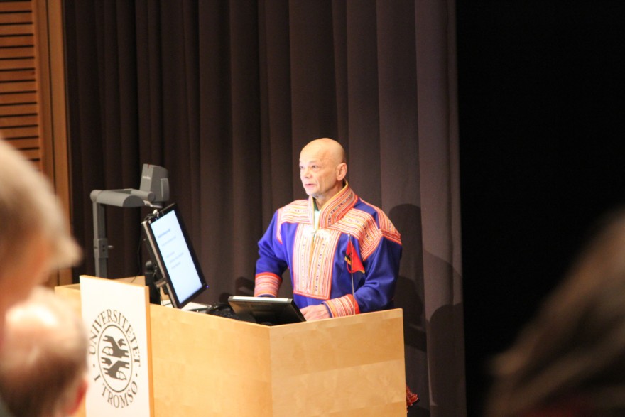 Cand. polit Mikkel Nils M. Sara Bilde av Mikkel Nils M. Sara fra prøveforelesning