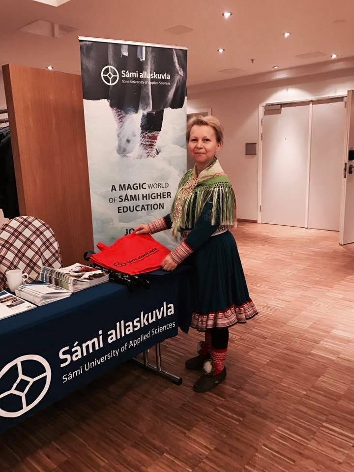 Inger Anne Nidelvenis. Bilde av Inger Anne Siri Triumf på Sami Parliamentarian Councils' Youth Conference 2017