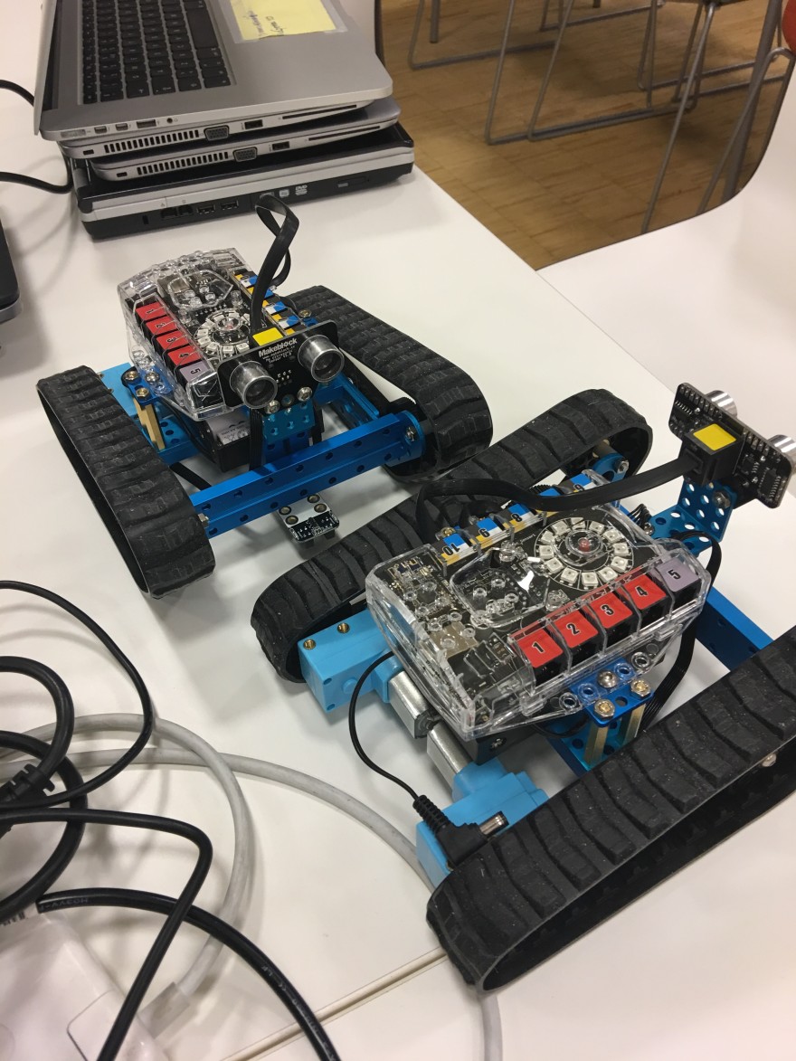 Programerings roboter Bilde av roboter.