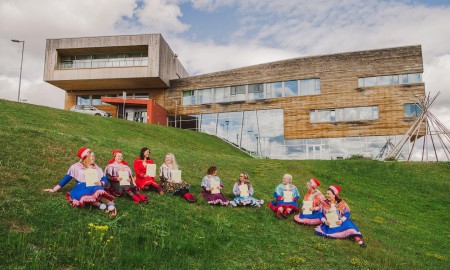 Máster - ja bachelorkandidáhtat 2020/2021. Govven: Ánne Kátjá Gaup/Johtti Productions