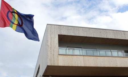 Sámi leavga ja oassi Diehtosiiddas oidnu govas.